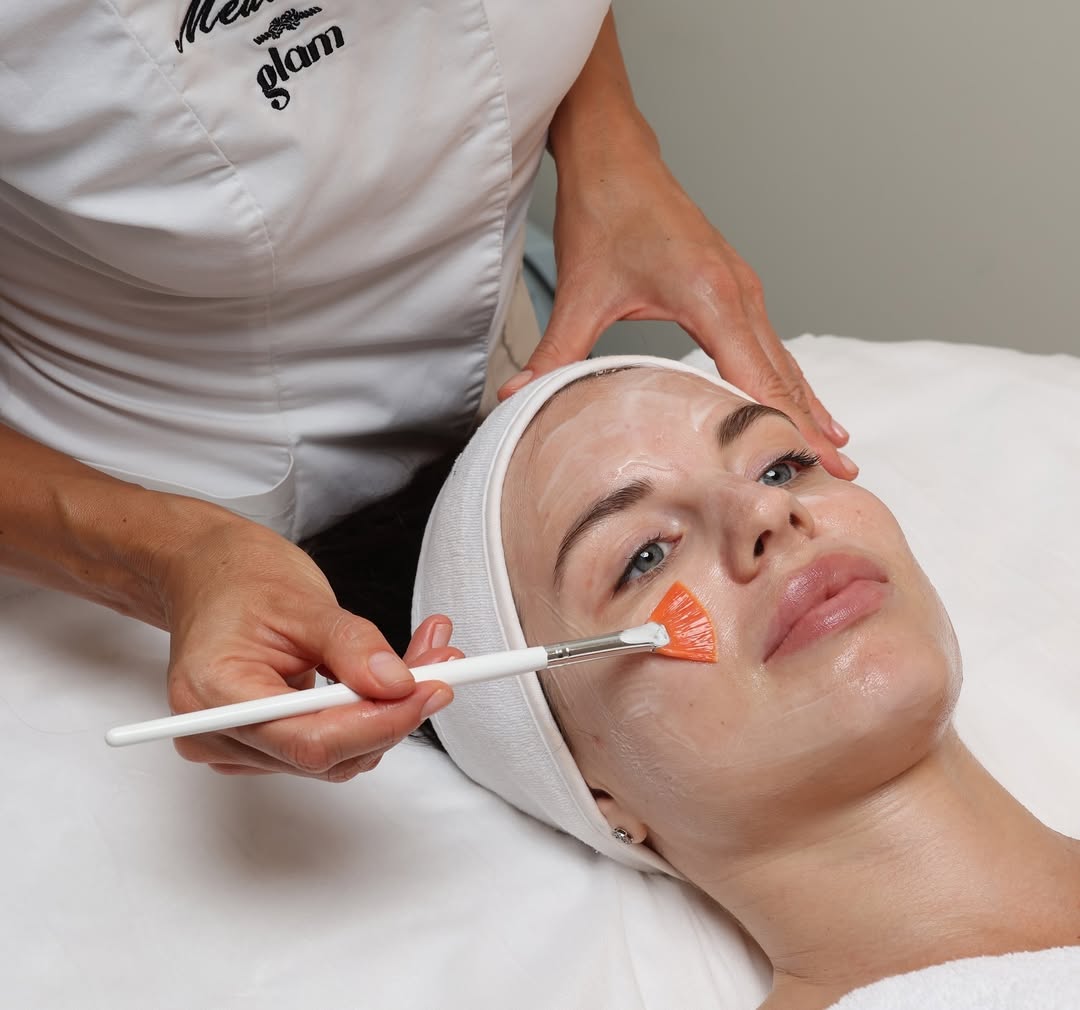 Porterium Guide to Festive Glow: Unlocking Top Beauty Treatments at Glam Monte-Carlo by Anna Lunhu Wardenaar