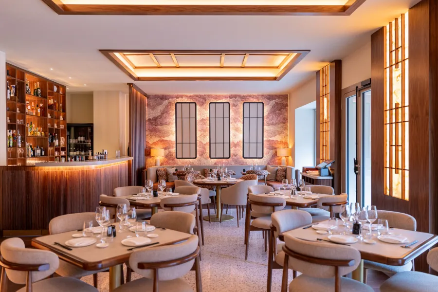 ZENIRŌ: Sensual Dialogue Between French Art de Vivre and Japanese Culinary Art